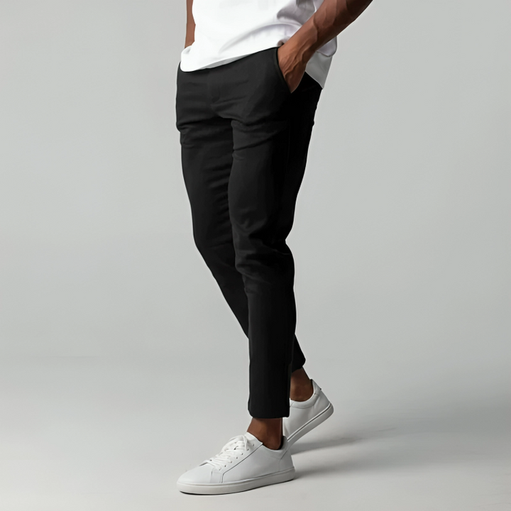 Noah | Slim-Fit Chino